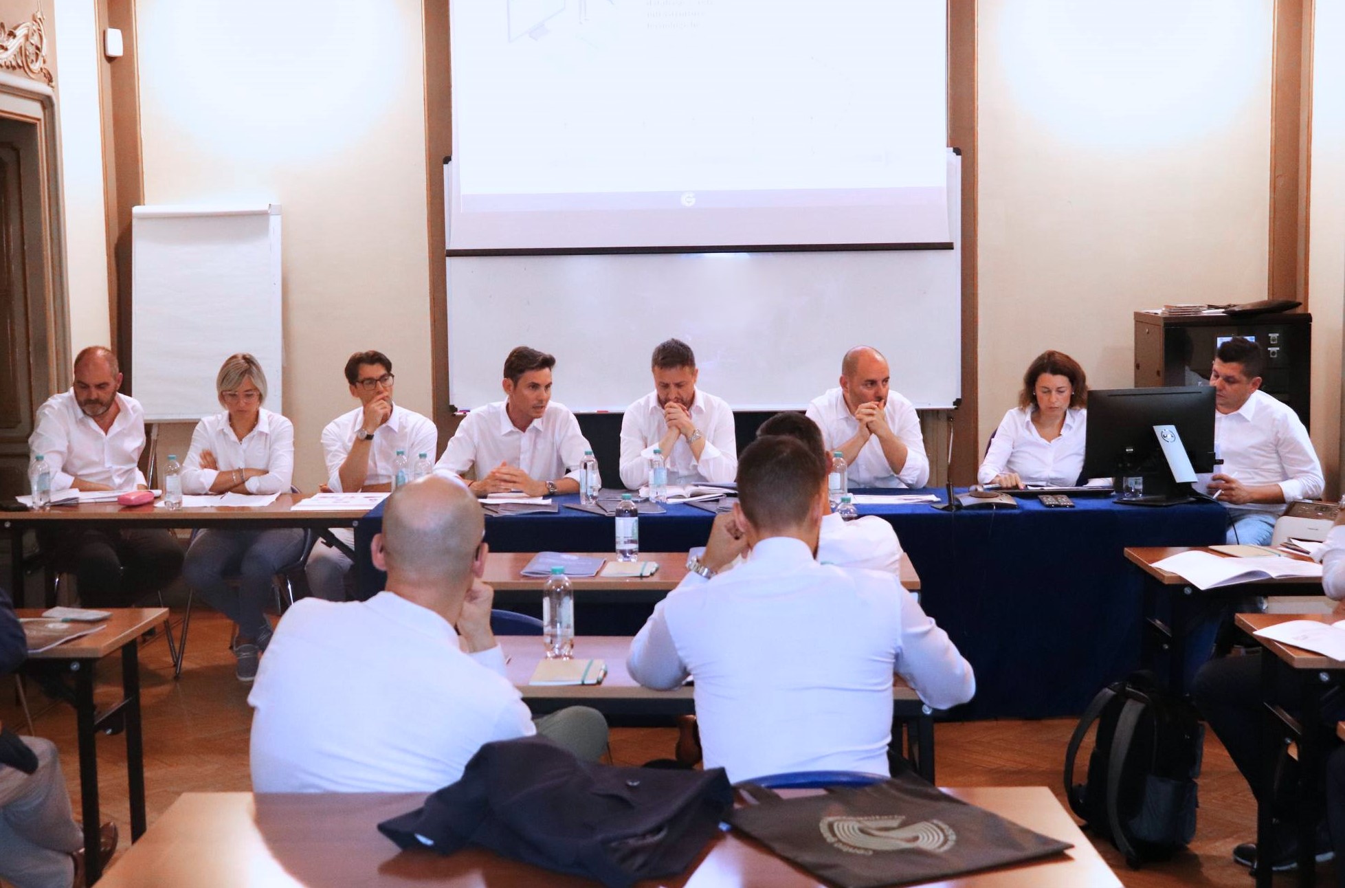 BOZZA cambielli manager academy
